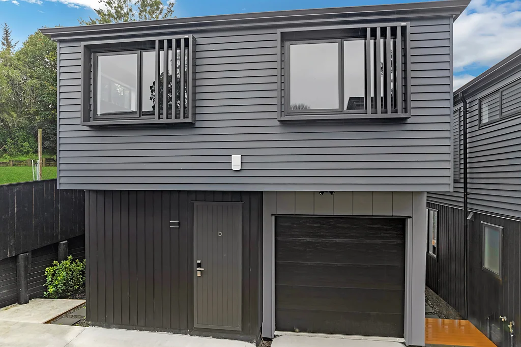 Sunnynook 3Kwarto Stand-Alone Freehold Corner Home