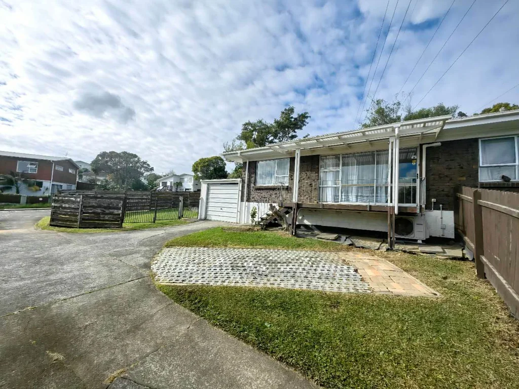 Spacious 2 Bedroom Unit in Mt Roskill