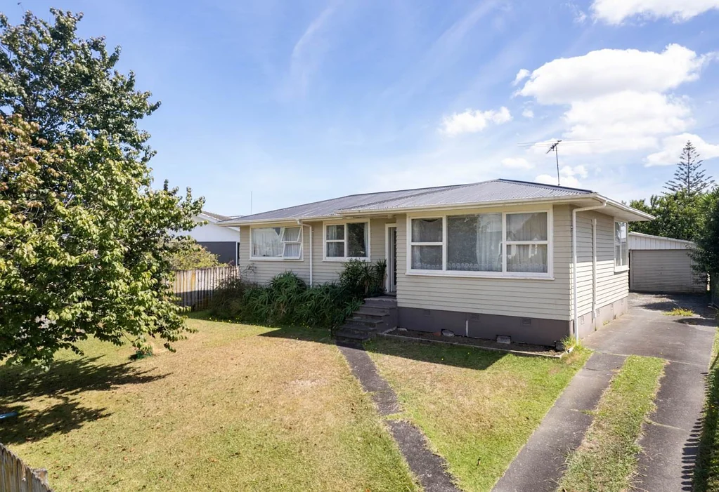 Papakura, 3 BEDROOMS