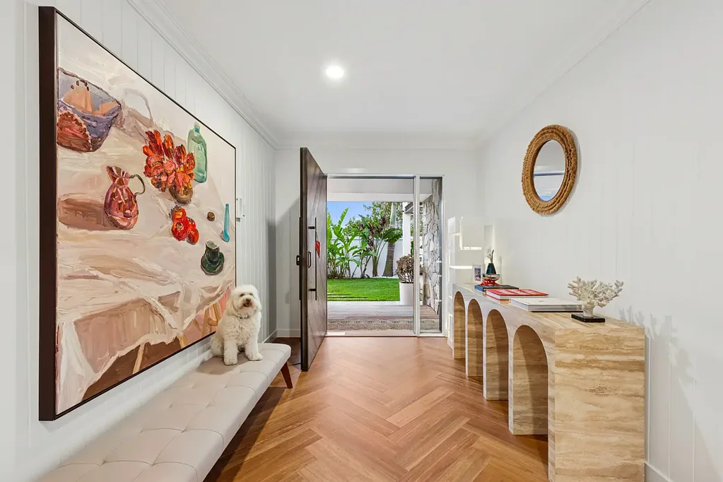 60 Boomerang Crescent, Bundall, QLD 4217