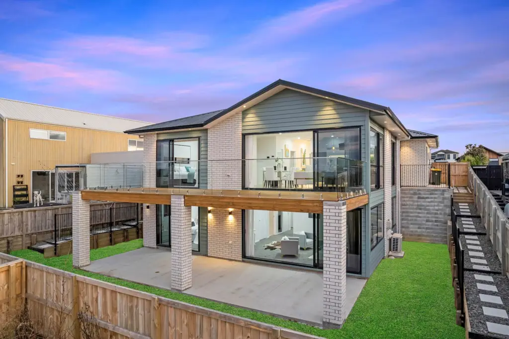 Glenbrook 5ห้องนอน GRANNY FLAT, NEW & WATER VIEWS!