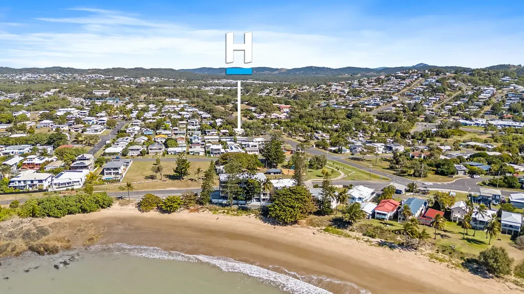 Cooee Bay 3 Bedroom Holiday Living 365 Days a Year!