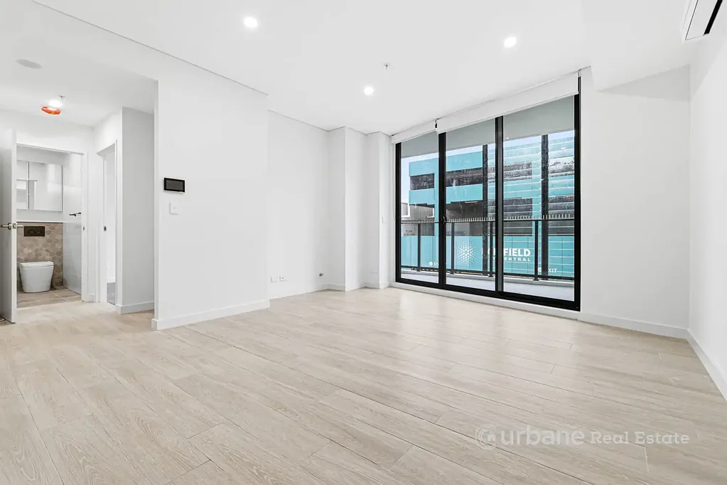 Fairfield 1Zimmer Brand New + Spacious | Comfort Living At Its Best!