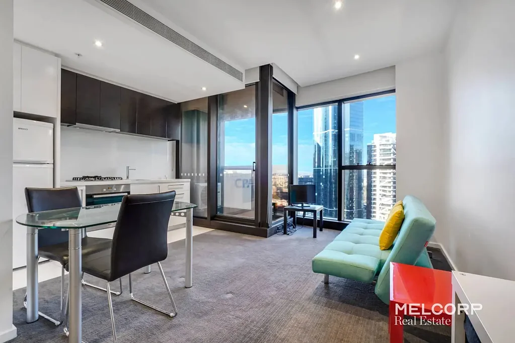 ONE-BEDROOM APARTMENT WITH STUNNING EAST-FACING VIEWS ALONG THE YARRA - FURNISHED