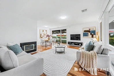 58 Johnson Drive, Ferntree Gully, VIC 3156, 5 slaapkamers, 1 badkamers, House
