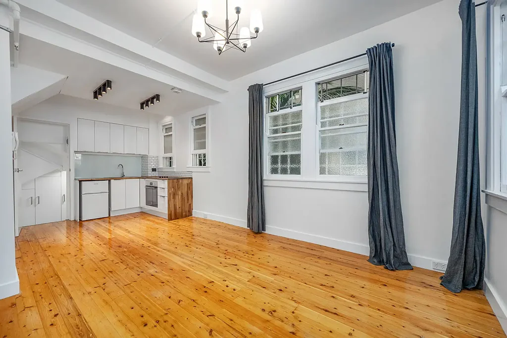 Character filled studio with access to harbour view rooftop $495 per week