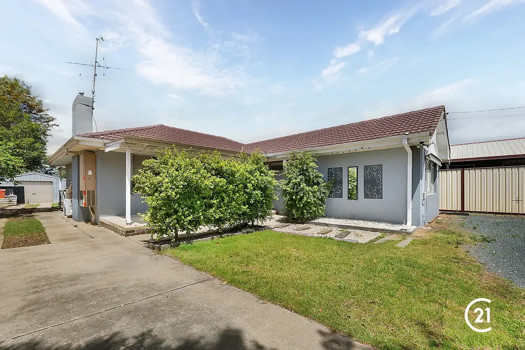 82 Crossen Street, Echuca, VIC 3564