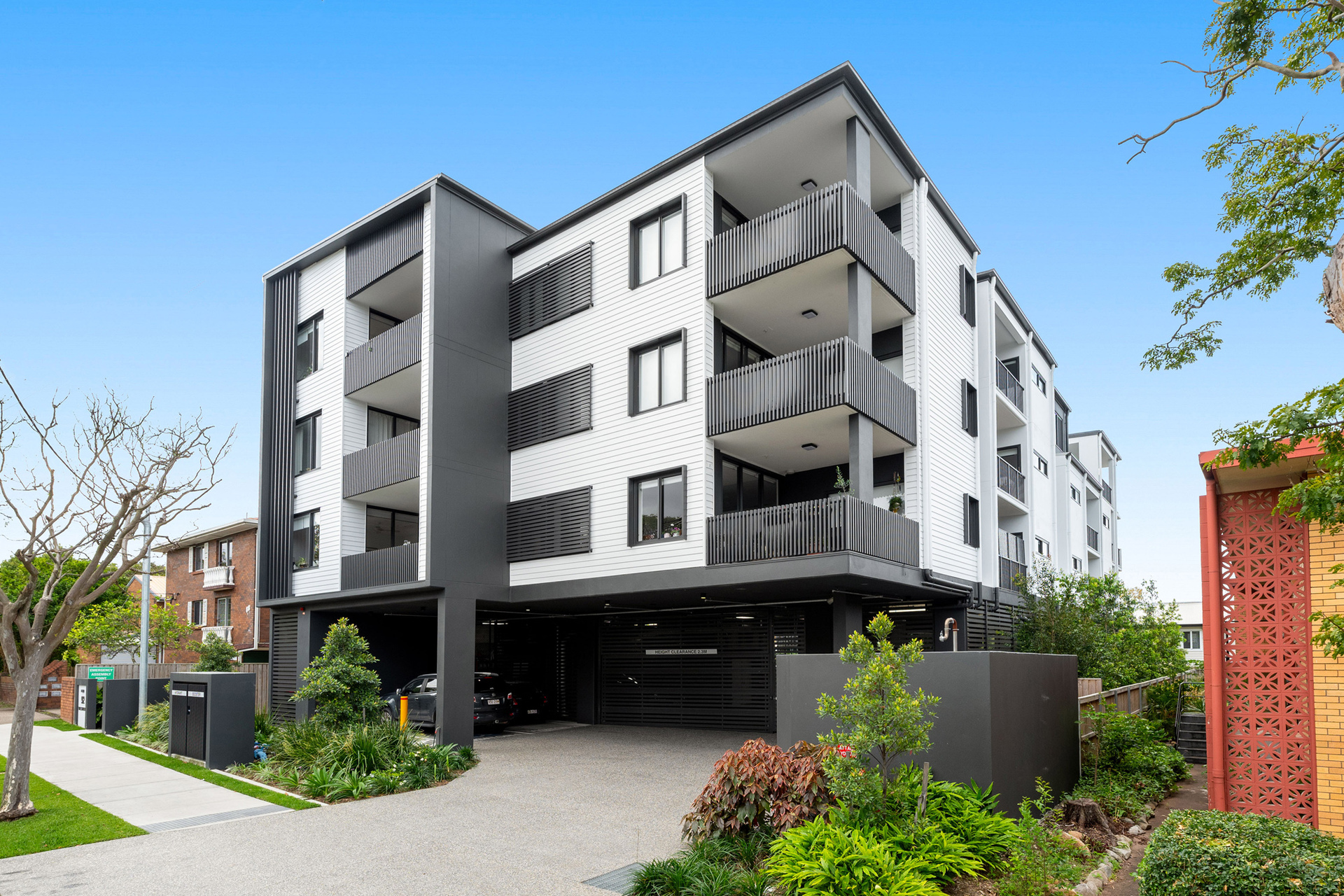 THE STRETEN UNIT 104 92 VICTORIA TCE, GREENSLOPES QLD 4120, 0 Kuwarto, 0 Banyo, Unit