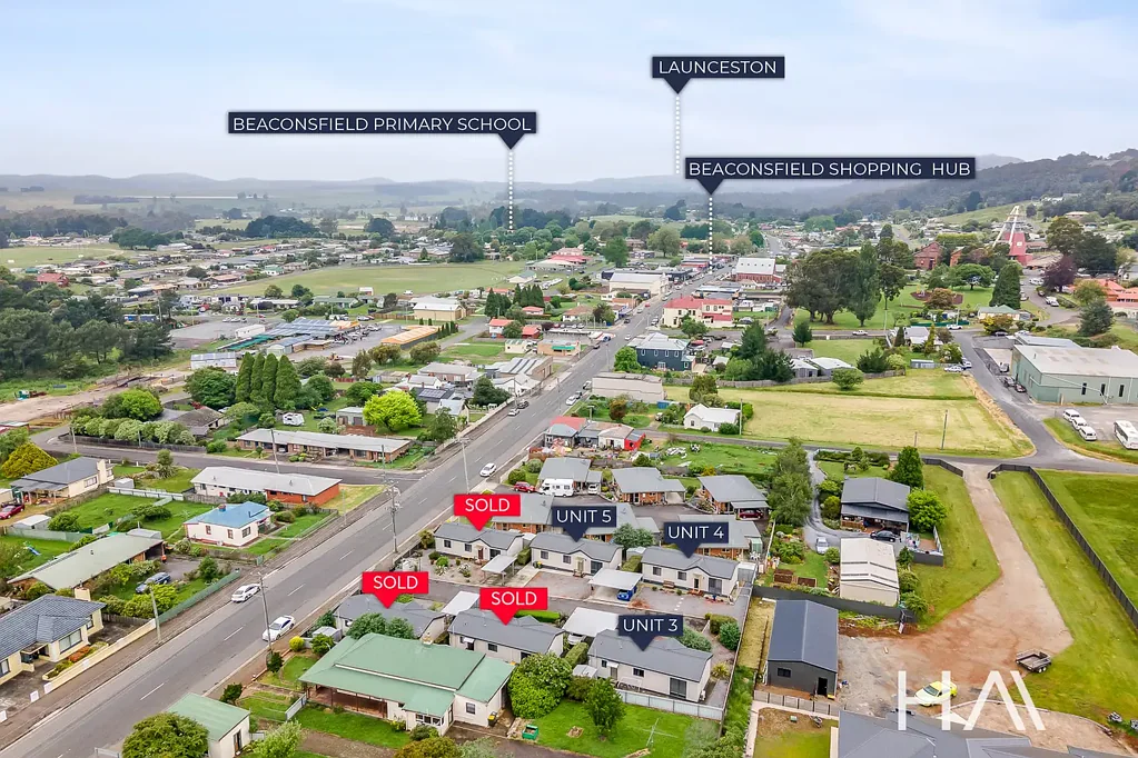 Beaconsfield 12房  BUY ONE OR BUY THEM ALL - 5 UNITS LEFT ALL ON SEPARATE TITLES! Calling all first home buyers, downsizers and investors!