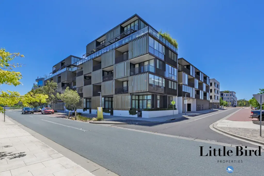Two bedroom apartment with breath taking lake views