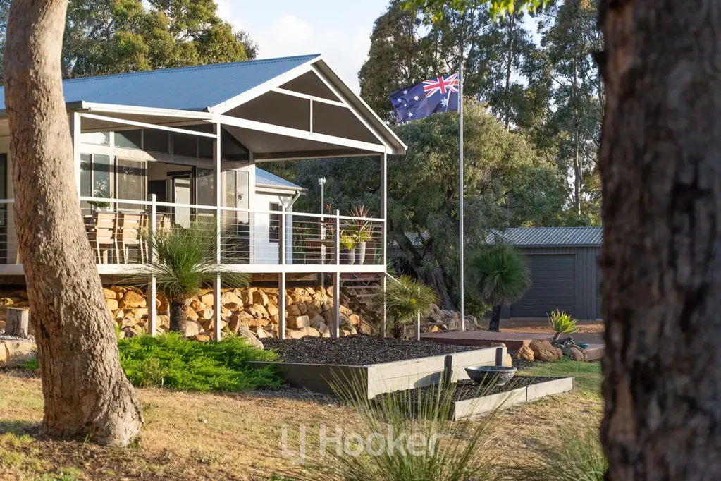 21 Windmills Close, Yallingup, WA 6282