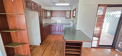 8 Mallacoota Street, Wakeley, NSW 2176, 3房, 1浴, House