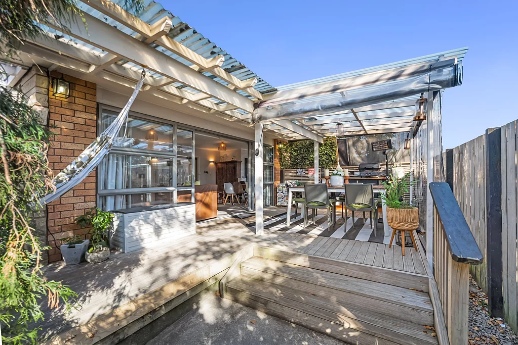 Waikanae 2 Bedroom Convenient Location & Comfortable Living