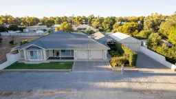 3 The Grove, Burra