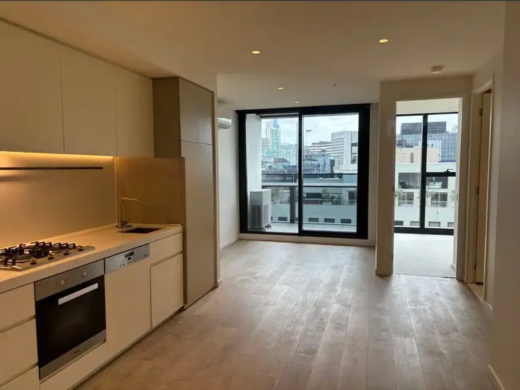 1 Bedroom Apartment - Opera Building