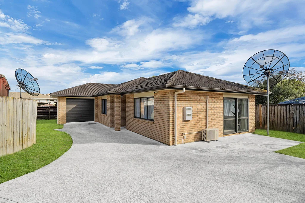 Papatoetoe 3房 快来“捕捉”你的梦想之家——错过不再！ CATCH ME WHEN YOU CAN!