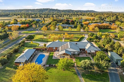 12 Stringybark Place, Springvale, NSW 2650, 6 Bedrooms, 4 Bathrooms, House