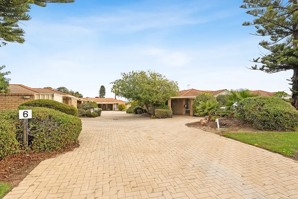 6/6 Hawkins Street, Rockingham, WA 6168