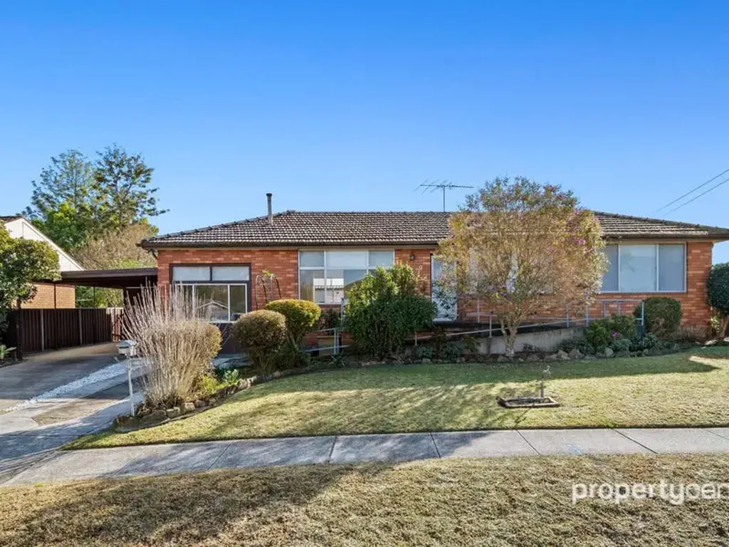 RENOVATED FAMILY HOME IN GREAT LOCATION!