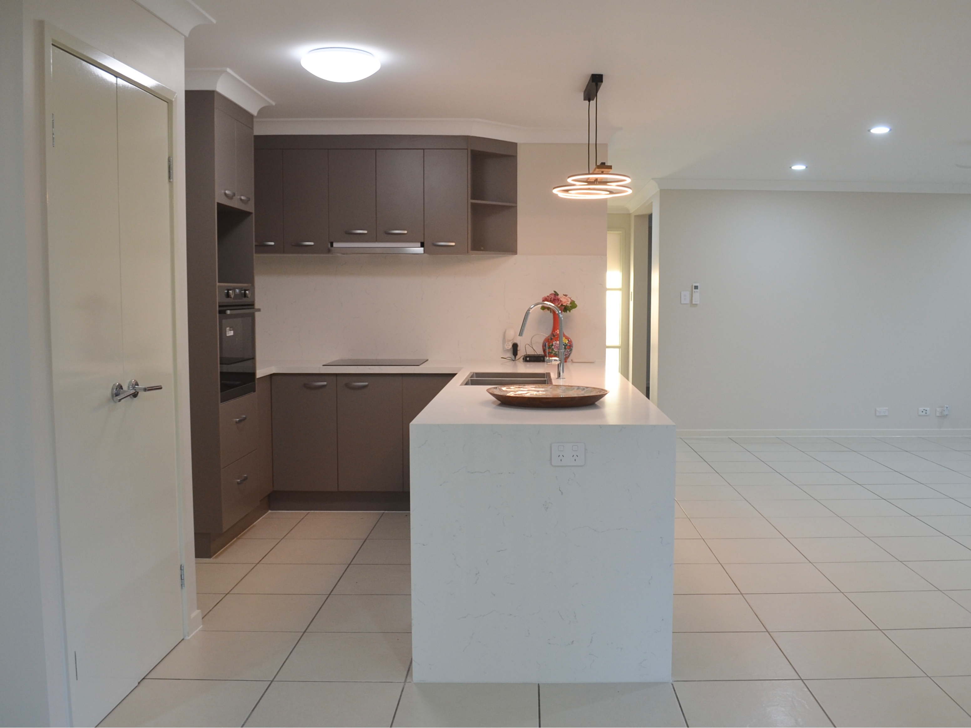 24 BRUSHWOOD CCT, FOREST LAKE QLD 4078, 0房, 0浴, House