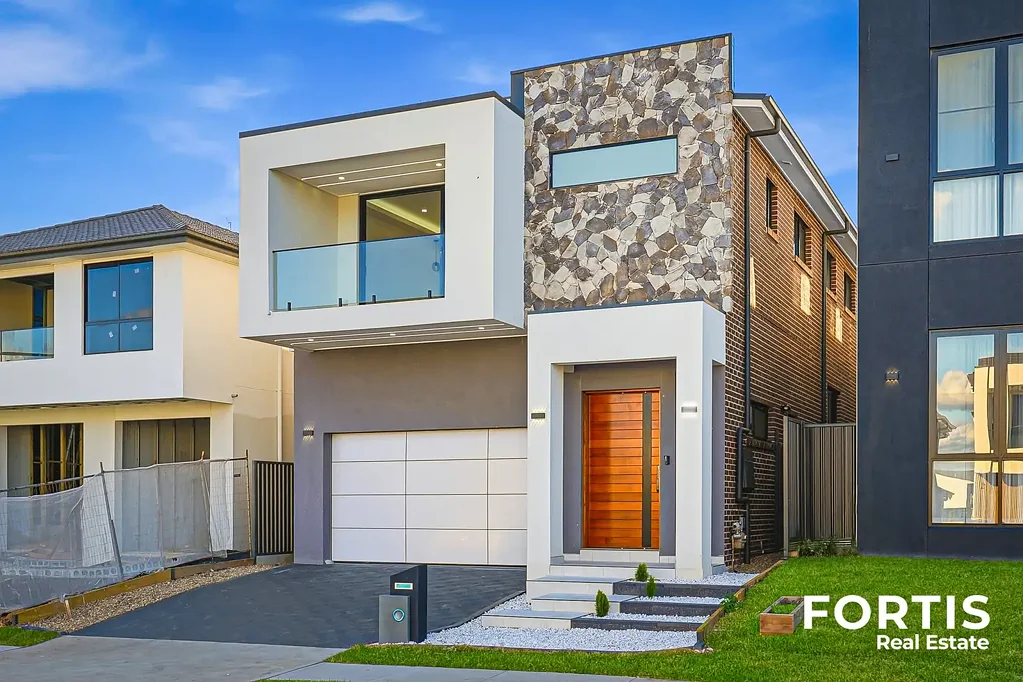Luxury Family Living with Exceptional Space & Entertaining