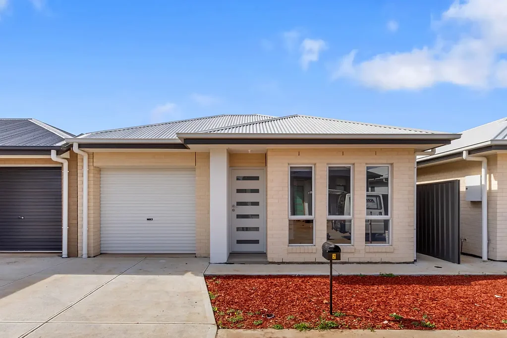 Brand new 3 bedroom home - Available Nov