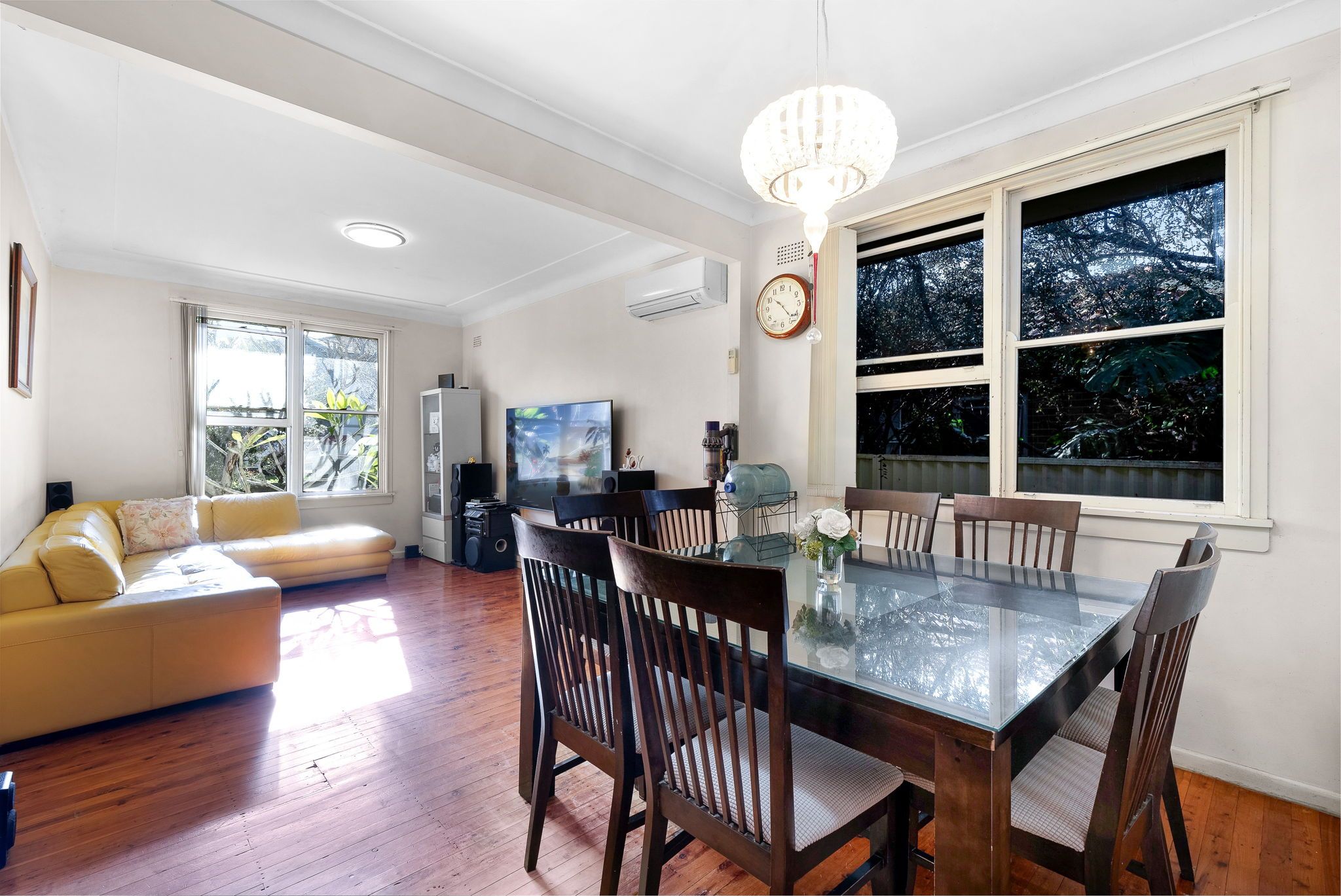 8 LUMEAH AV, PUNCHBOWL NSW 2196, 0 રૂમ, 0 બાથરૂમ, House