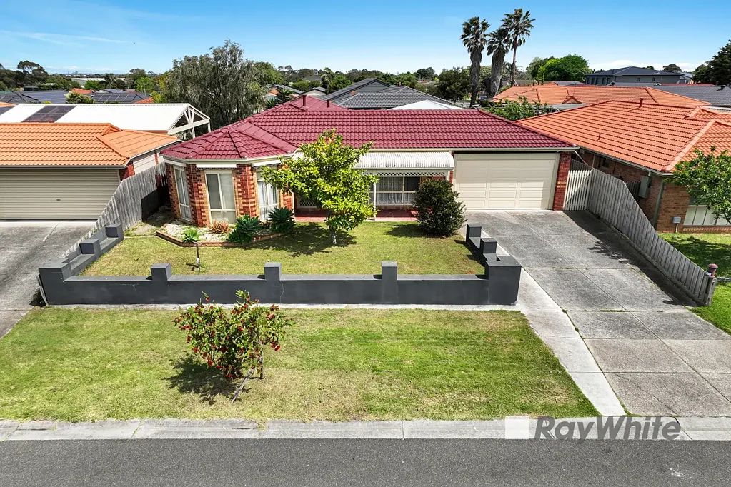 9 Bartolo Court, Cranbourne North, VIC 3977
