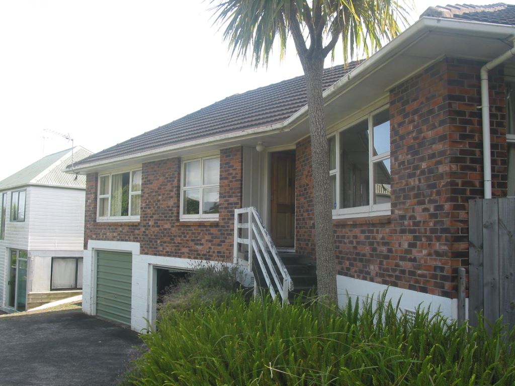 1/66 Pupuke Road, Hillcrest, Auckland - North Shore, 3 Schlafzimmer, 0 Badezimmer, House