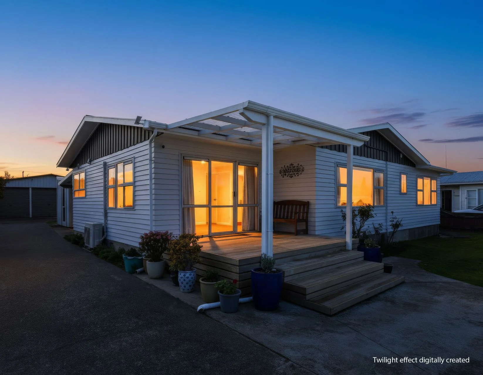 Edgecumbe 3房  Taking Life Outside? Easy In Edgecumbe!