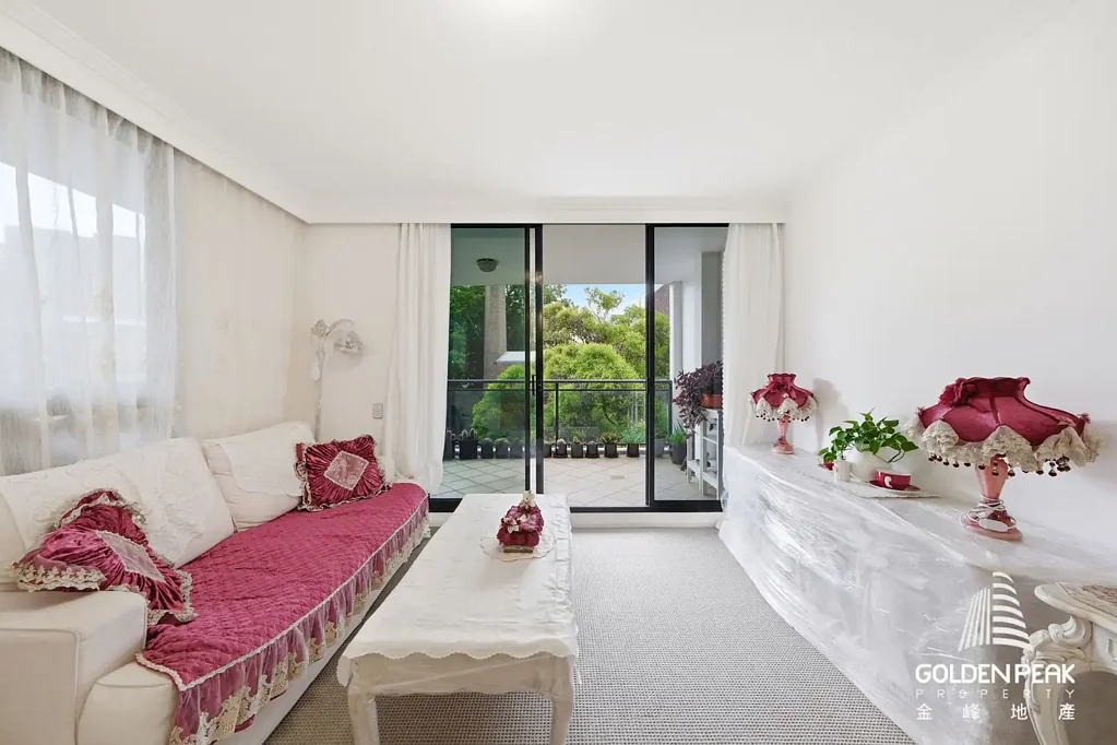 St Leonards 2房 宽敞两卧公寓 Artarmon学区内 阳台起居室 地下车位 健身泳池便利 Spacious & flexible living in prime St Leonards location