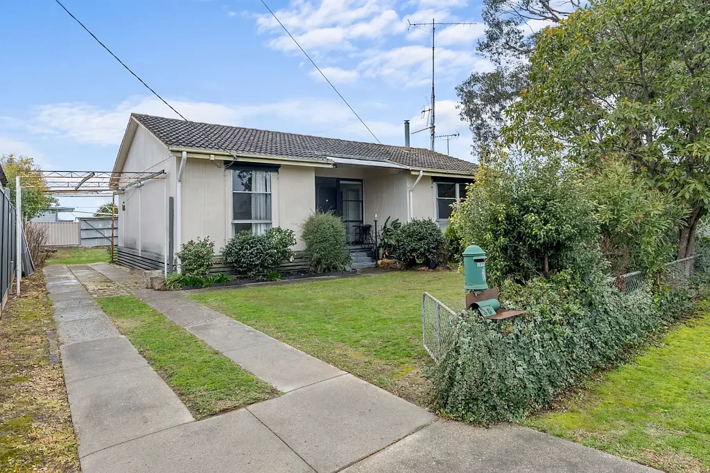Nagambie 3部屋 Low-Maintenance Home with Huge Potential