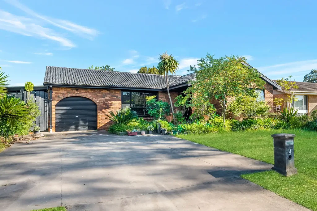 Modern Family Oasis in the Heart of Raby
4 Spitfire Drive, Raby