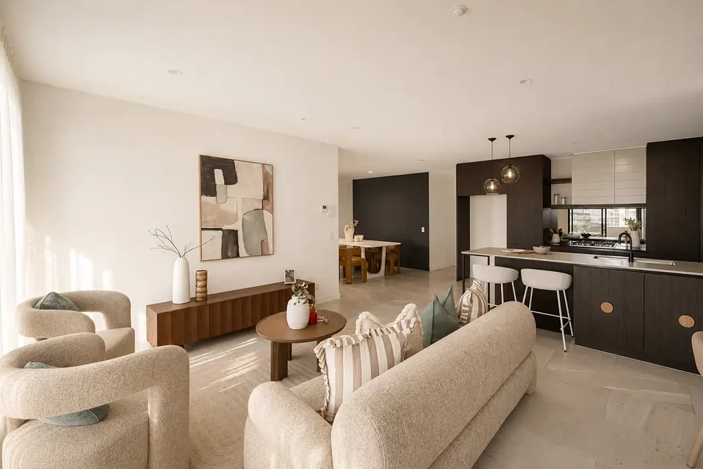 Newstead 3 Bedroom Penthouse Level Living | Spacious Residence with Soaring Ceilings & Expansive Outdoor Entertaining Space