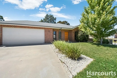 Horsham 4房  Low Maintenance Living In Quiet Court