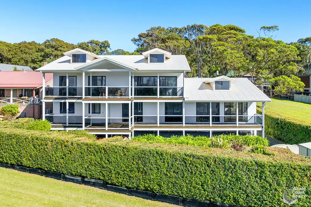Dalmeny 7 Slaapkamer Spacious Dual Living With Beach Across the Road