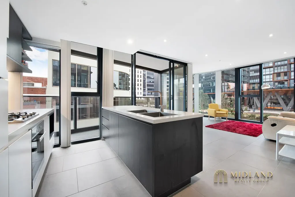 Impeccable Two Bed | Luxury Mirvac built