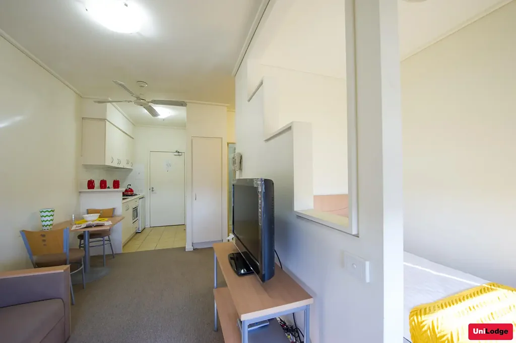 4216/550 Lygon Street, Carlton, VIC 3053