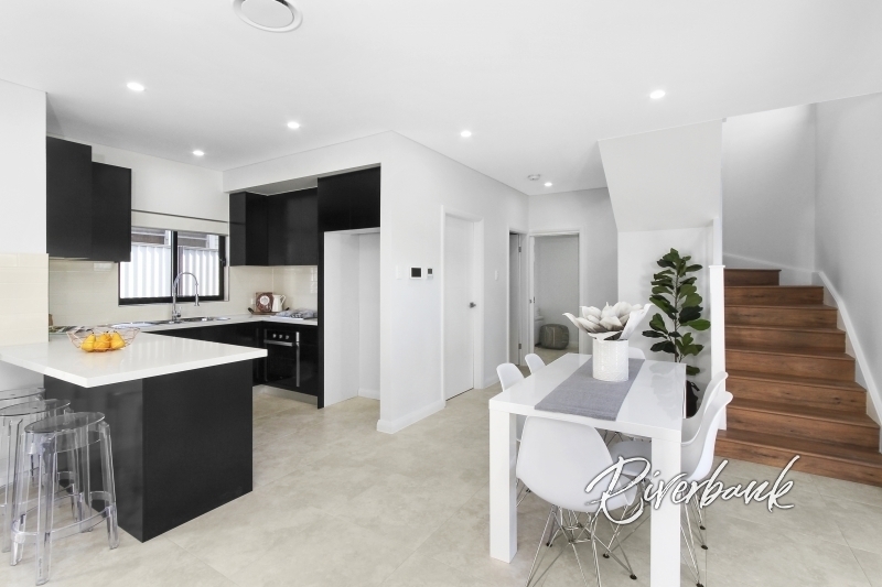 8A GEORGE ST, GUILDFORD NSW 2161, 0房, 0浴, House