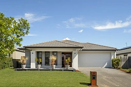 29 Lindquist Crescent, Burpengary East