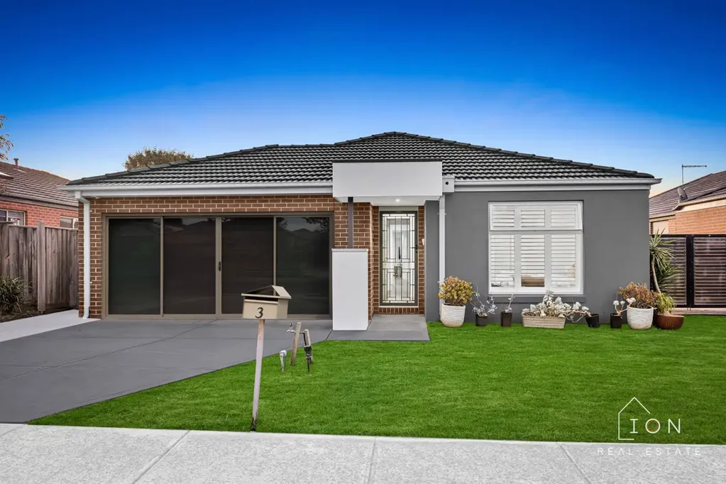 3 Pasadena Boulevard, Clyde, VIC 3978