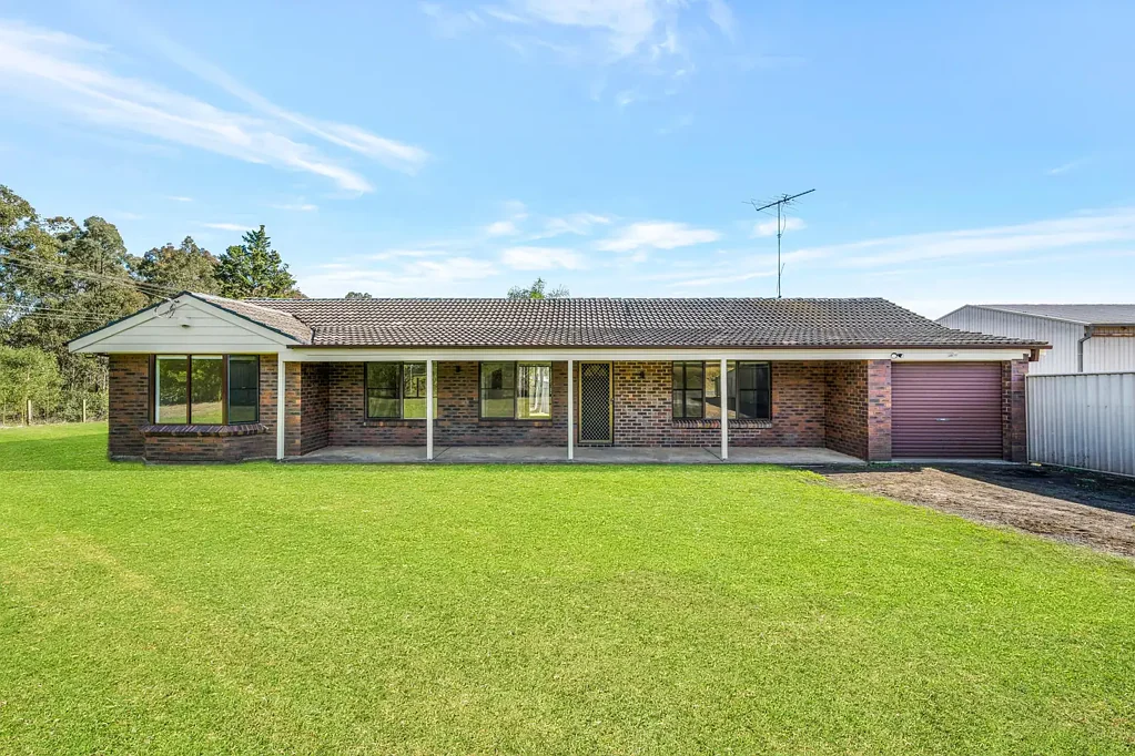 Spacious family home on a large block