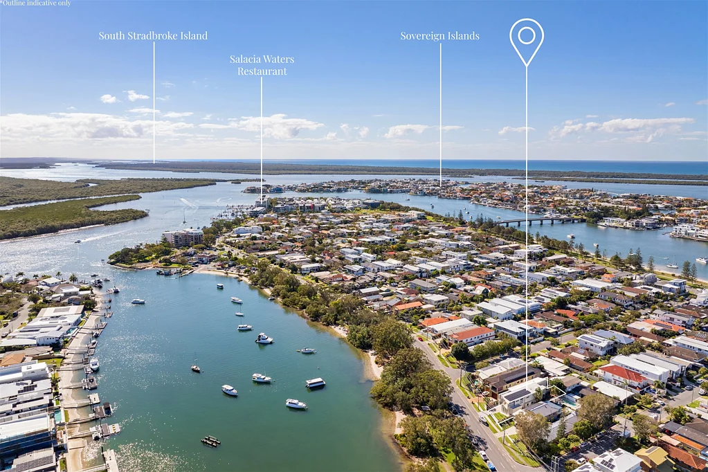 Paradise Point 4 Bedroom LUXURY WATERFRONT LIVING - WHERE EVERY DAY FEELS LIKE A HOLIDAY