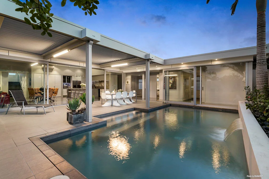 Pukekohe 4Kwarto Gated, Security Camera Cul-de-Sac, Designer Living