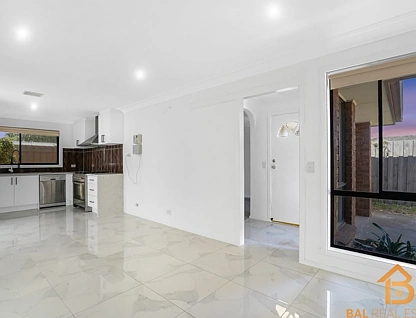 2/23 Margaret street, Werribee, South West Melbourne, 3部屋, 1バスルーム, House