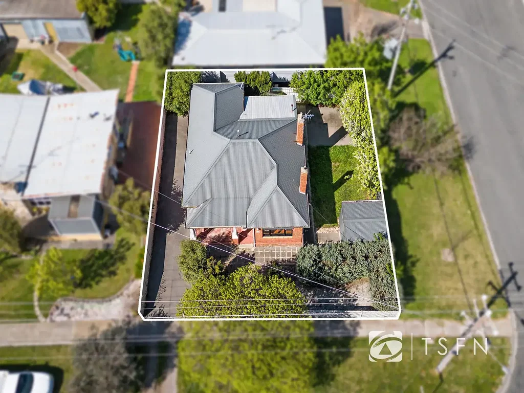 231 Carpenter Street, Quarry Hill, VIC 3550