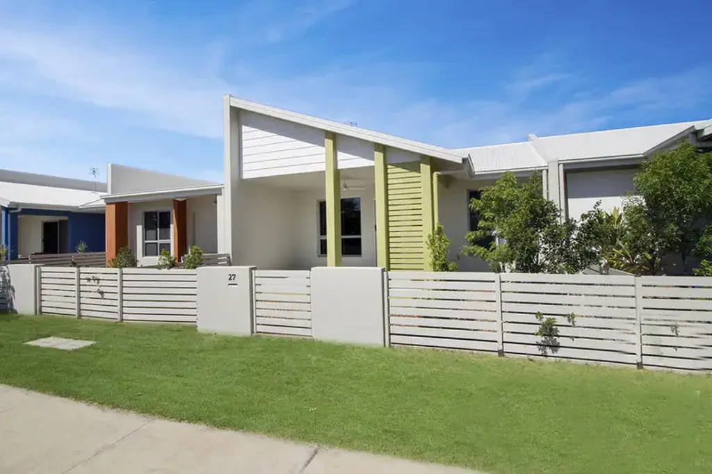 27 Darter Street, Oonoonba, QLD 4811