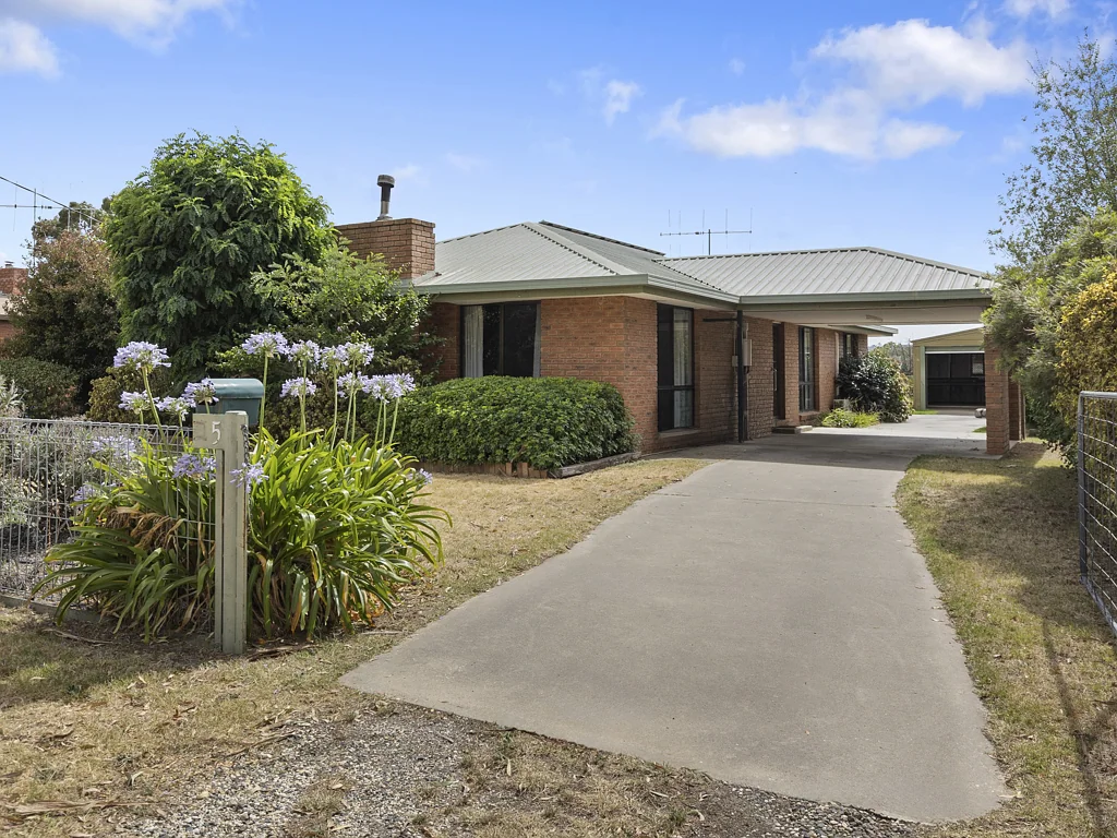5 Jones Street, Avenel, VIC 3664
