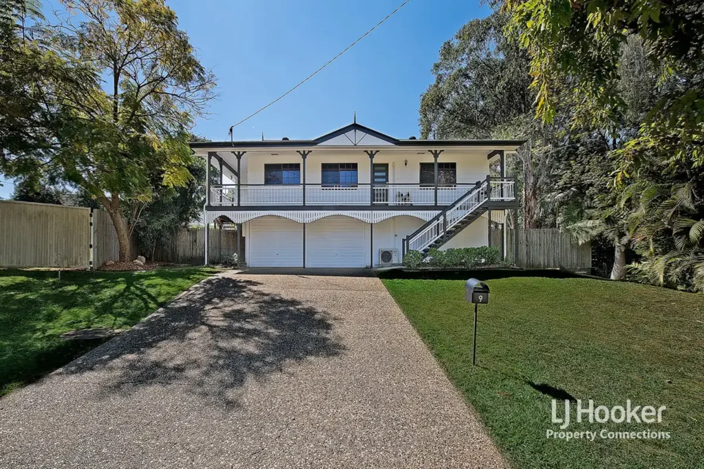 HIGHSET HOME ON LARGE BLOCK