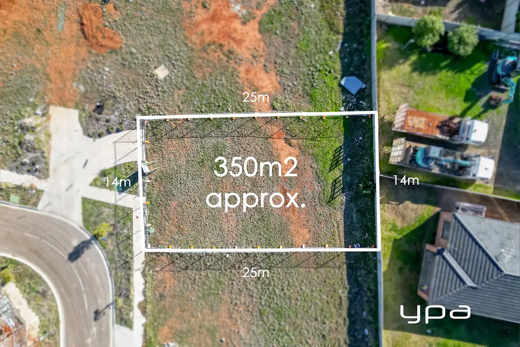 14 Rita Crescent, Brookfield, VIC 3338